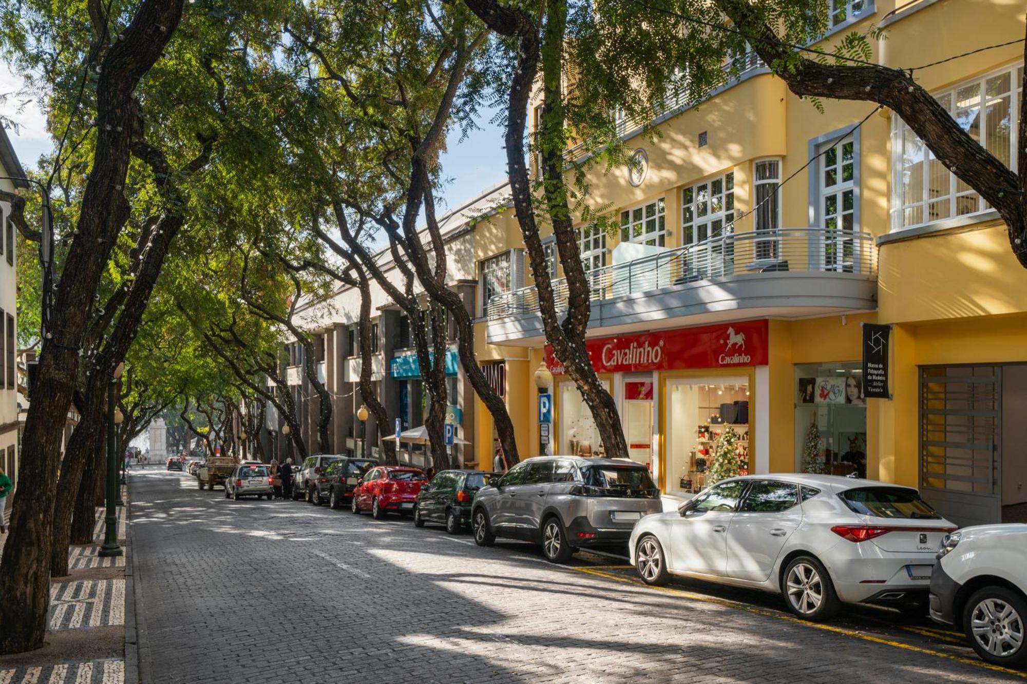 Apartamento Art Deco Apartments, *